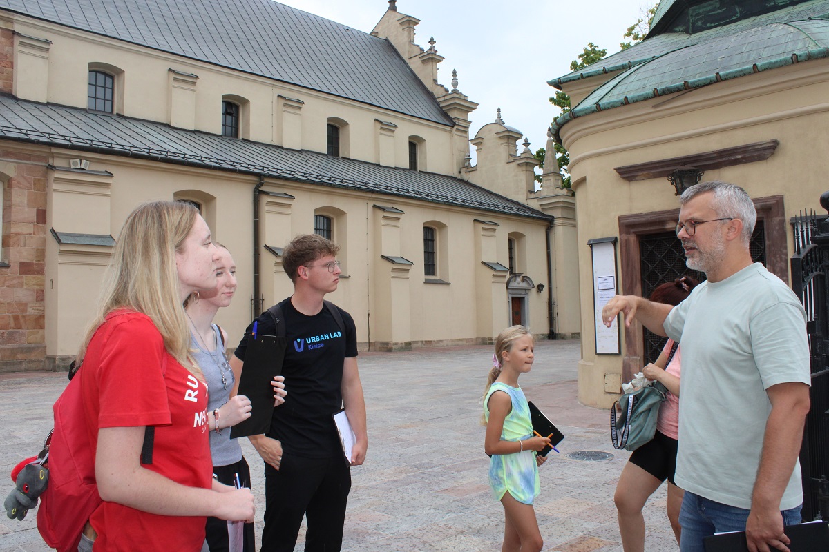 plik foto id: 1407596518